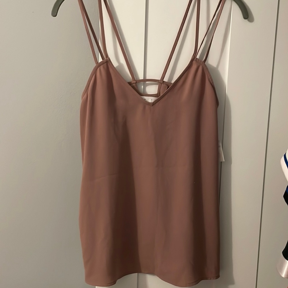 Lush strapped tank top
